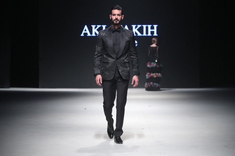 Designers & Brands Fashion Shows